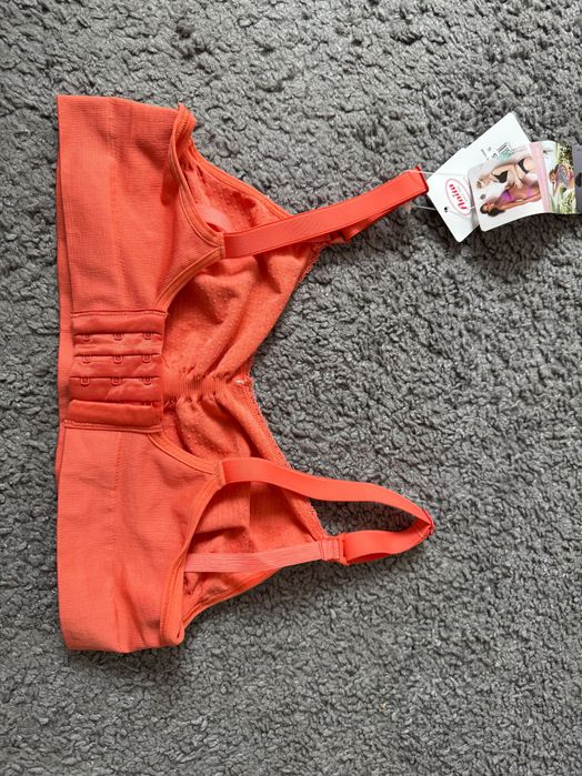 Топ,бюстгальтер для годування Anita,розмір S.