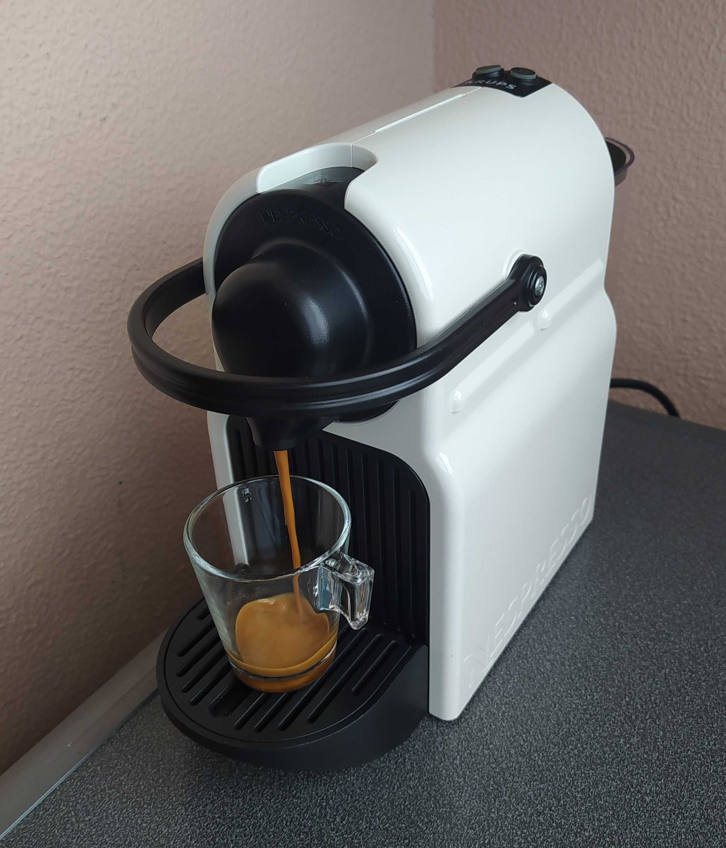 Máquina café Nespresso KRUPS Inissia
