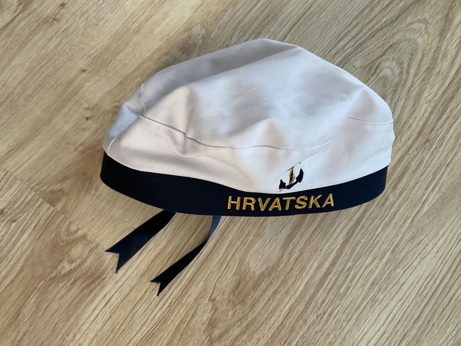 Czapeczka dla dzieci marynarska