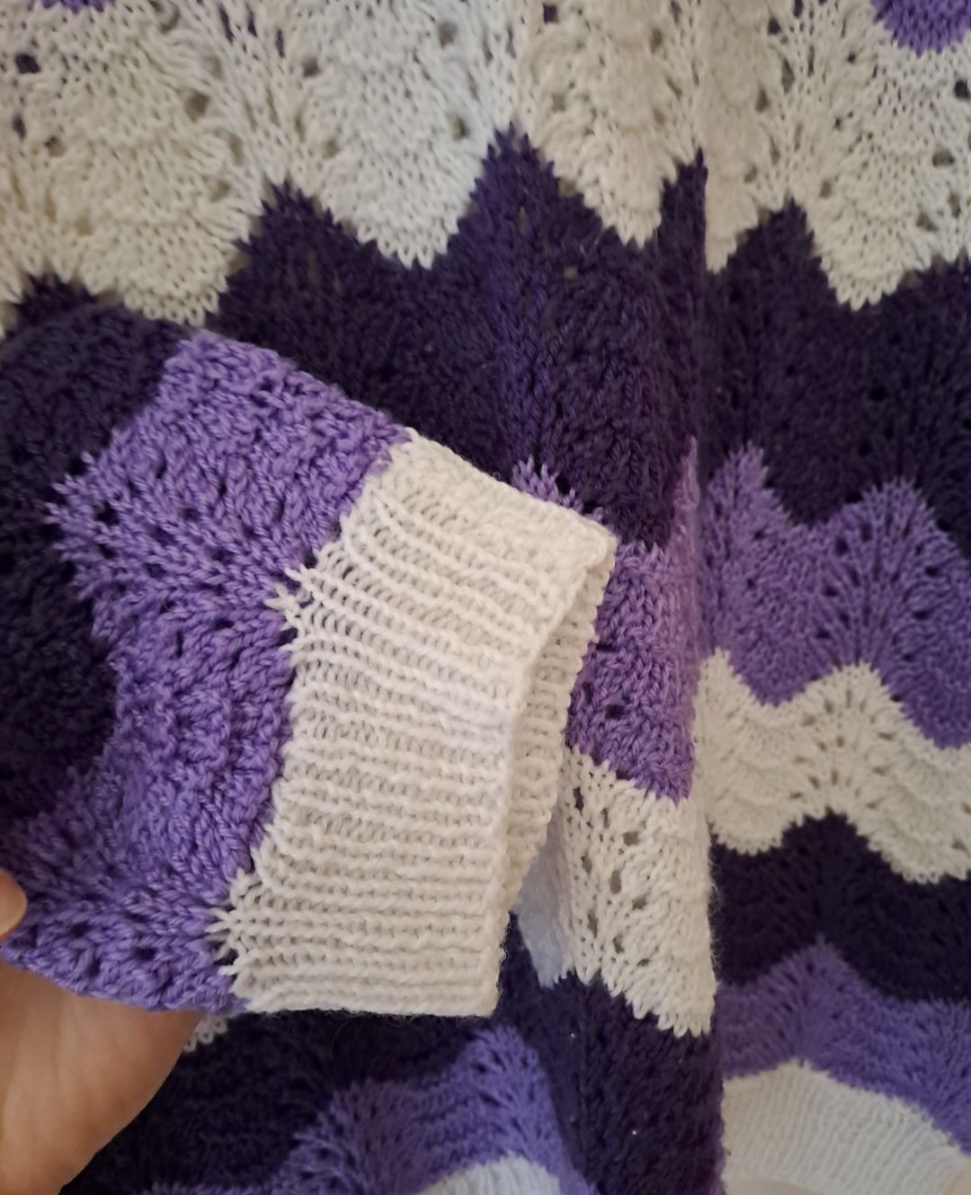 Sweterek sweter hand made ażurowy robiony M