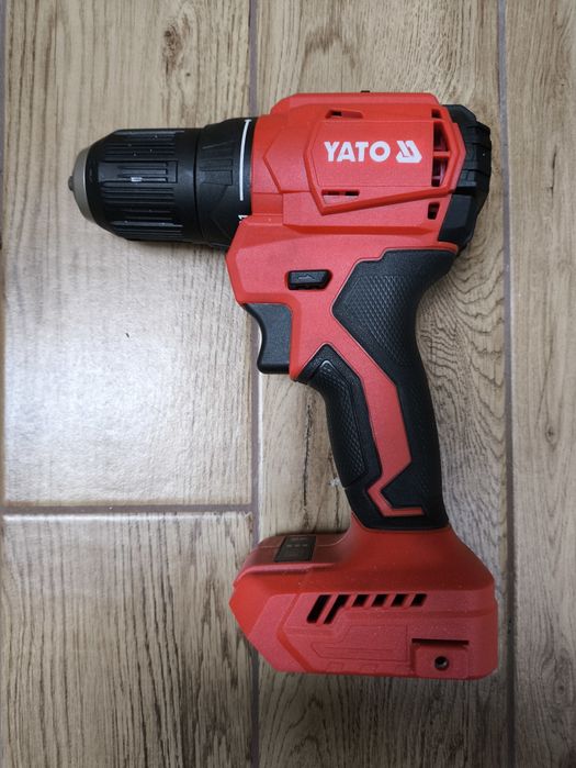 Wkrętarka Akumulatorowa na akumulator YATO YT-827790 bezszczotkowa 18V