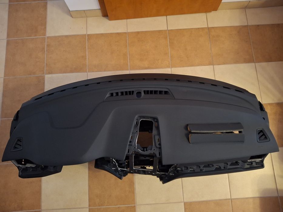 Konsola deska kokpit poduszka sterownik airbag volvo xc 60II 2024