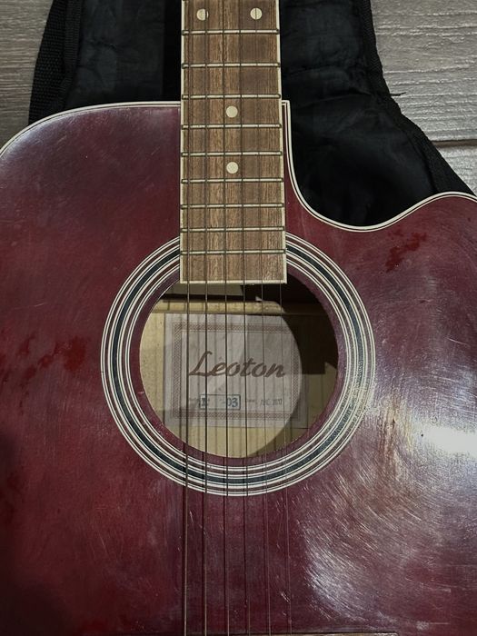 Гитара акустическая Leoton