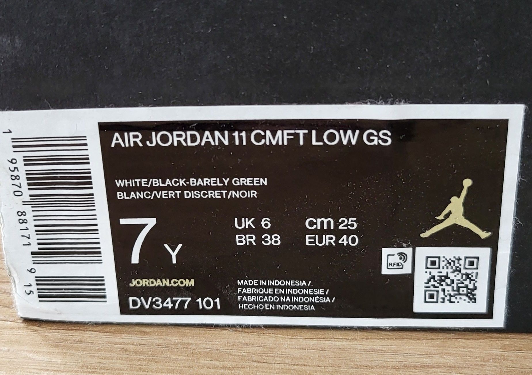 Buty do koszykówki Jordan Air rozmiar40