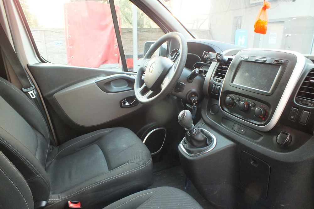 Renault Trafic III 1,6 DCI 125 KM bezypadkowy, I właściclel