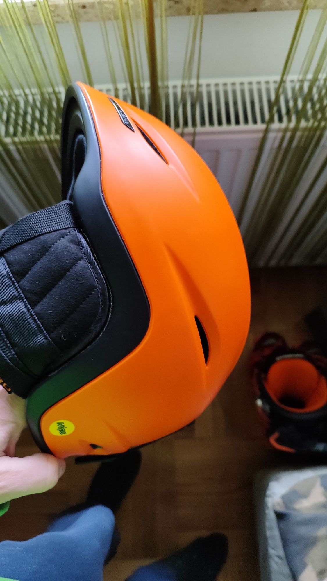 Kask narciarski Giro Union Mips róż.m