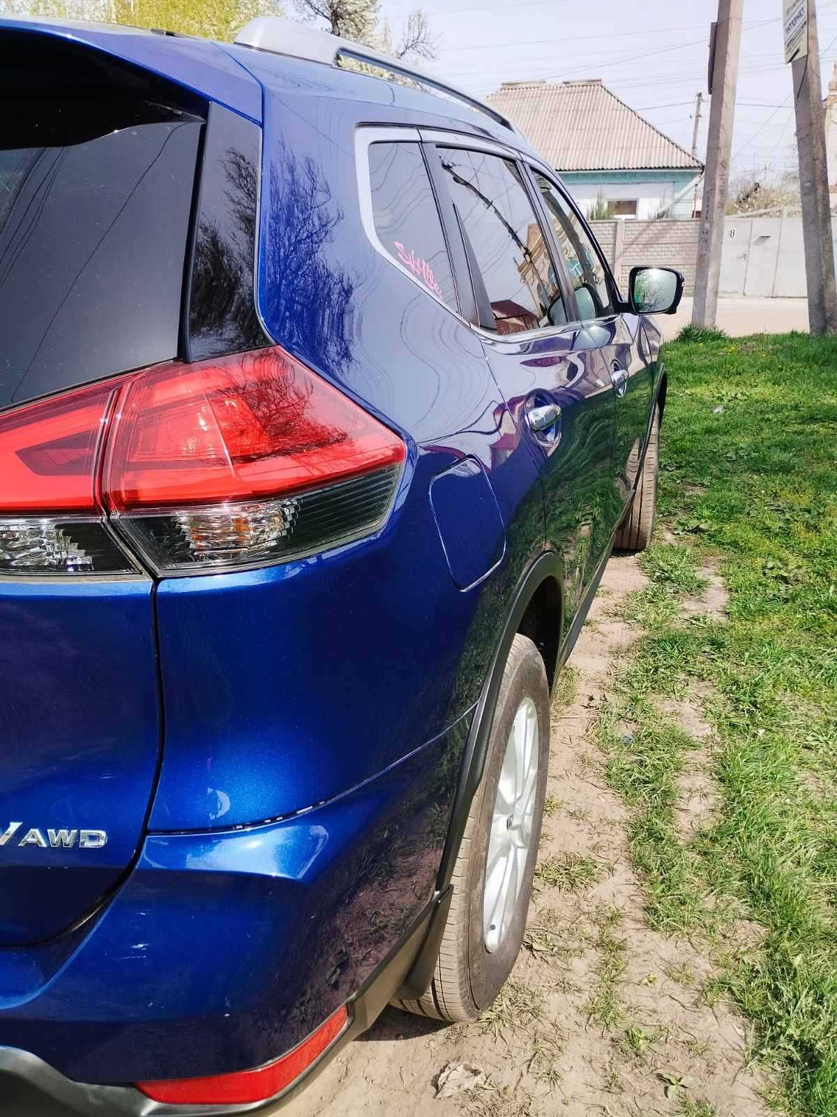 Nissan Rogue SV AWD premium