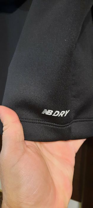 Лонгслив  New balance,  р.S, новый.