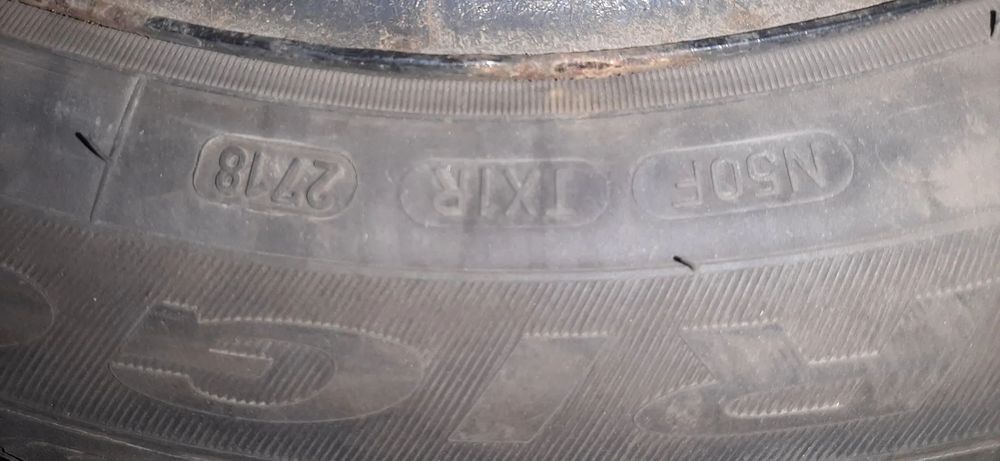 Sprzedam opony zimowe do Citroena C3 na felgach stalowych