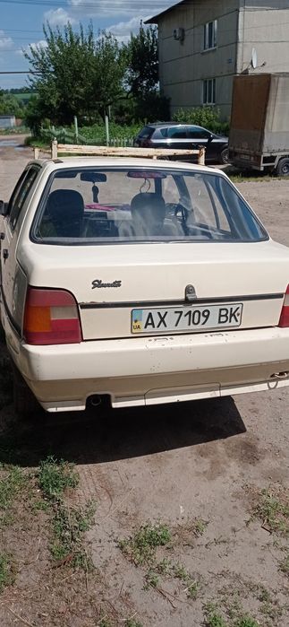 Продам Славута , бензин