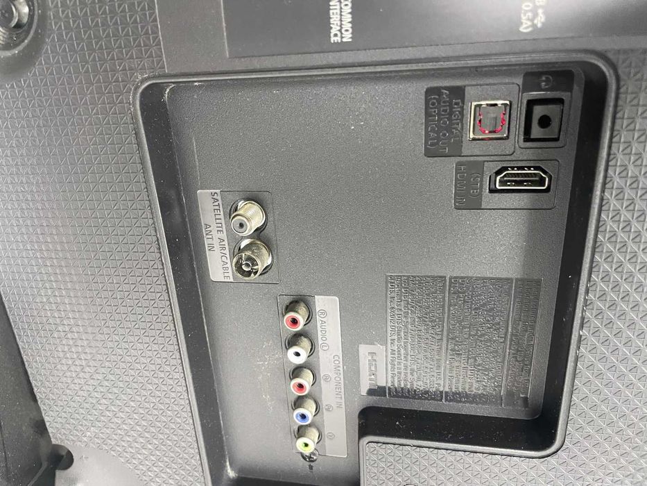 Компактный LED Телевизор 24" Samsung UE-24H4070, 100Hz, HDMI, USB