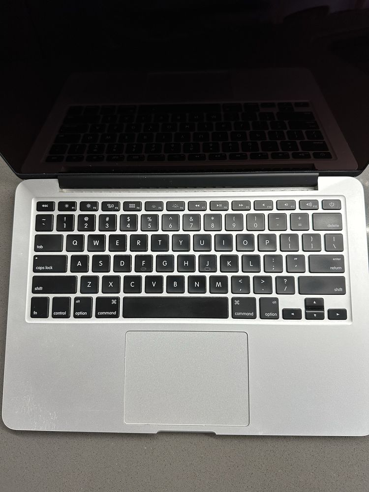MacBook Pro 13 (2015)