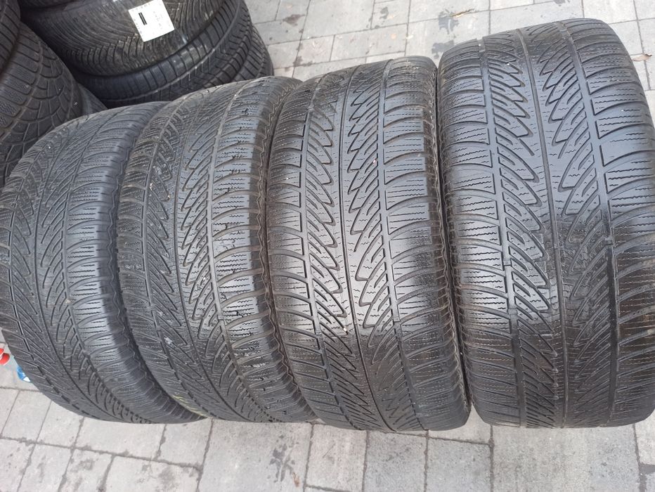 Зимняя резина 285/45 R20 Goodyear UG 8 Performance