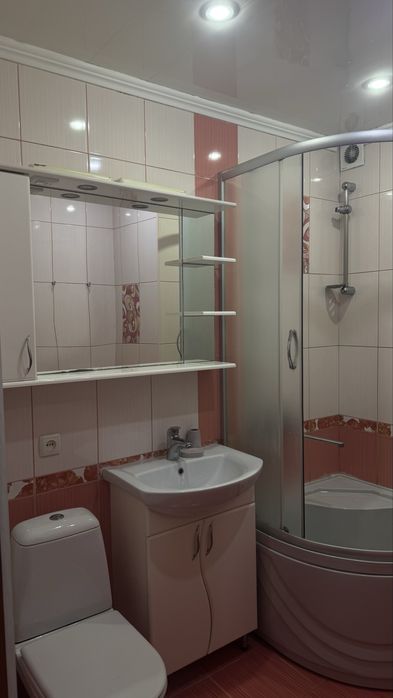 Продам 2х 3й участок 1 этаж с балконом