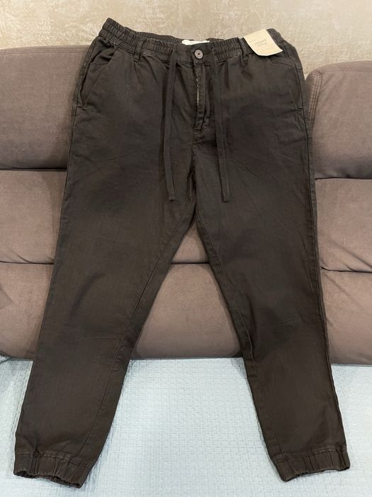 Джогери Pull & Bear
