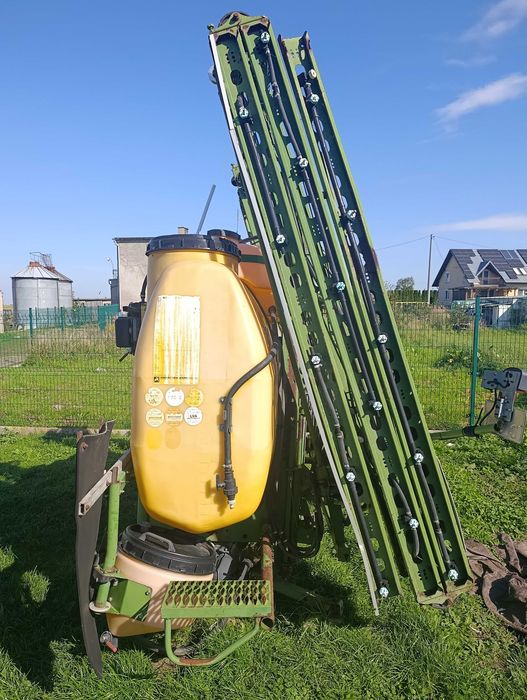 opryskiwacz amazone uf 1200
