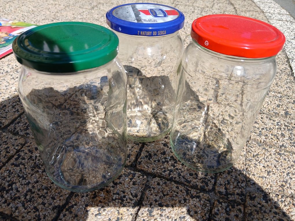 Slojki  900 ml ,na weki ok 40  szuk po 2 zl