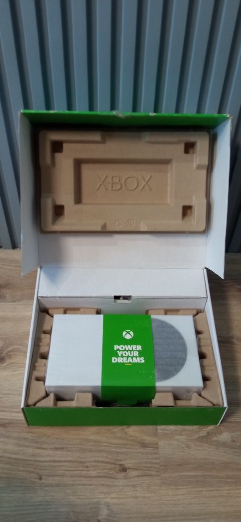 НОВИЙ! Xbox Series S (не One) консоль/приставка в наявності 1 шт