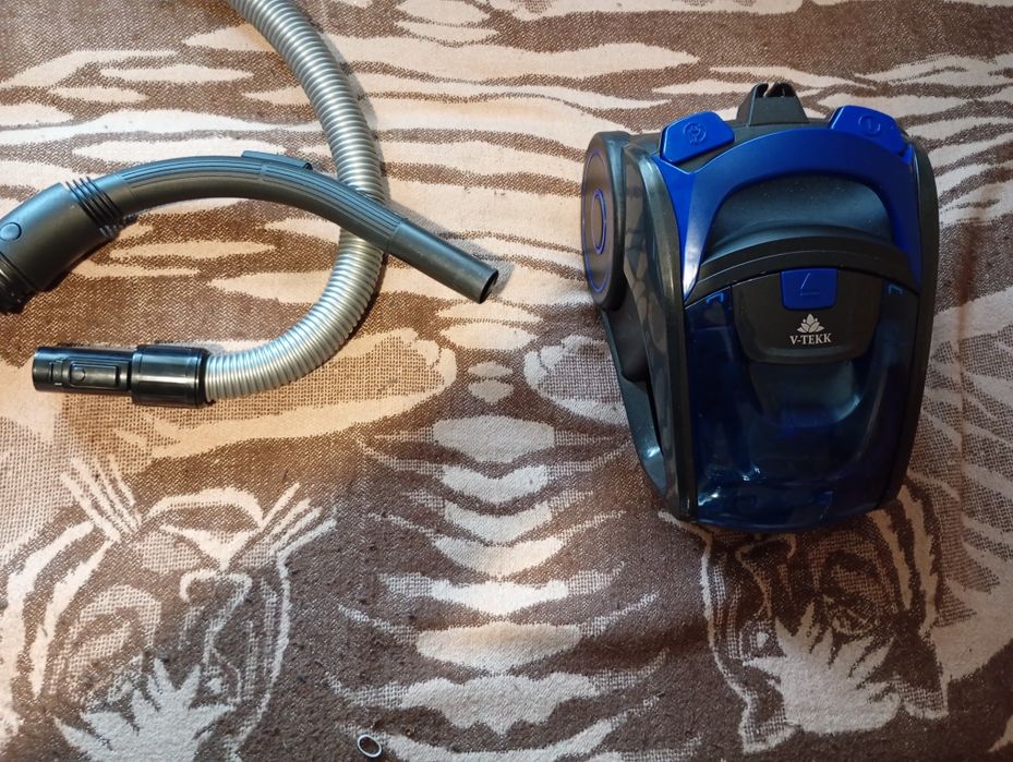 Пылесос контейнерного типа 4000Вт