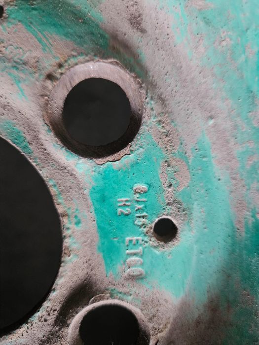 Диски металічні 5×112 15R Vito/Sprinter.