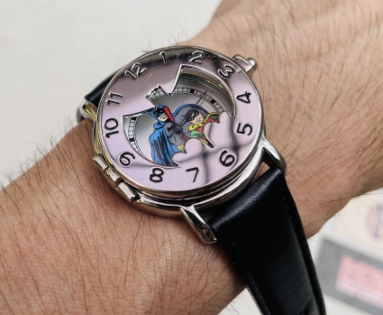 Limitowany zegarek Fossil x Batman i Robin Dynamic Duo z 1994 roku