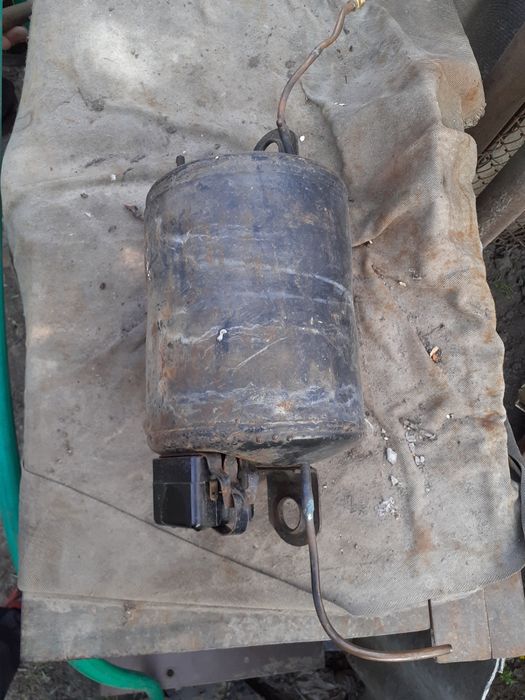 Компресор з холодильника Донбасс