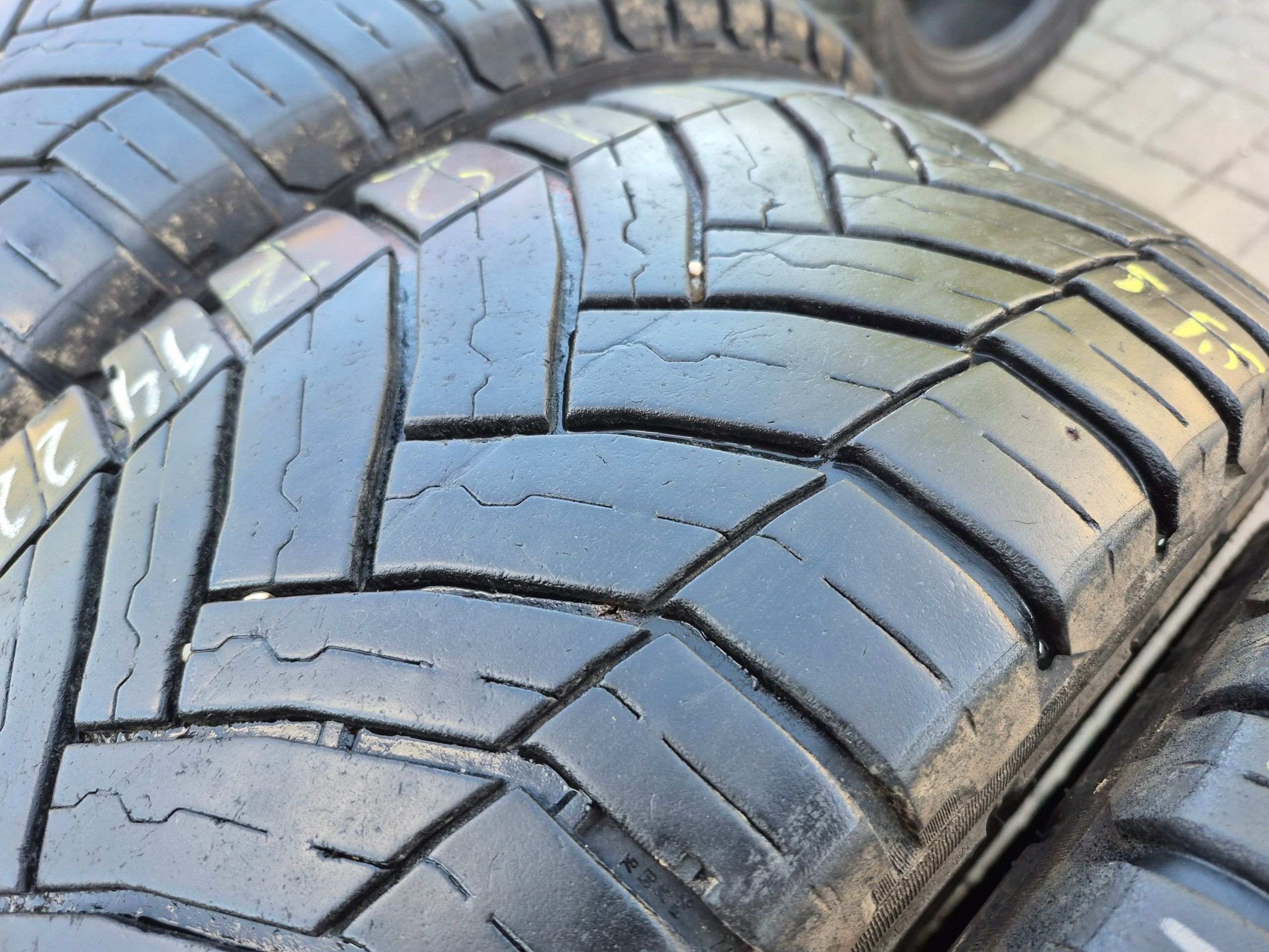 Michelin Agilis Crossclimate 215/65R16C 109/107 T 4X