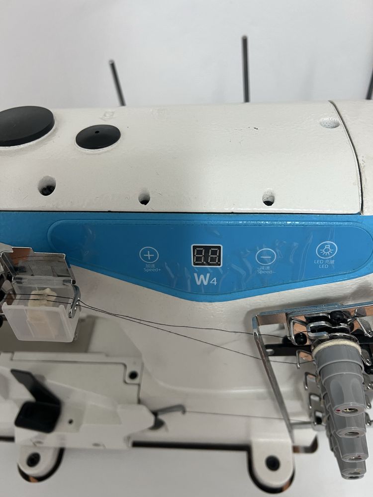 Máquina Jack W4 Recobrimento Direct Drive – Como Nova