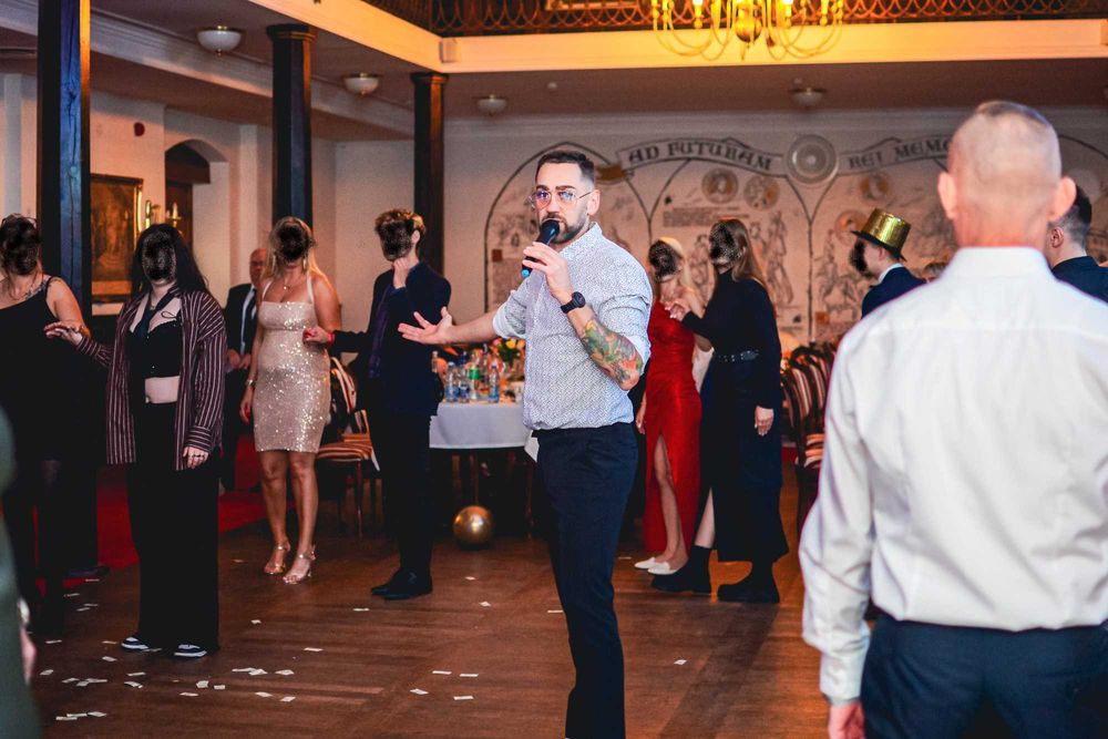 DJ Wodzirej Bal Sylwester Karnawał Wesele Urodziny 18/Fotobudka 360