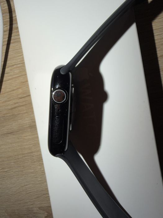 Apple Watch Series 11 46mm - 1 dia de uso + garantia