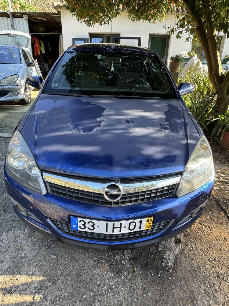 Opel Astra H GTC 1.7