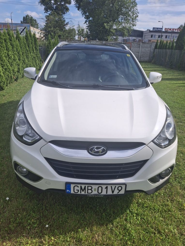 HYUNDAI ix35 2.0CRDI  Panorama 4X4