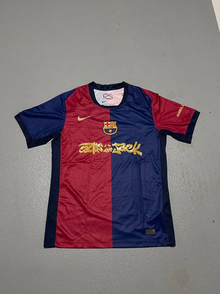 NOWA Koszulka Barcelona x Travis Scott