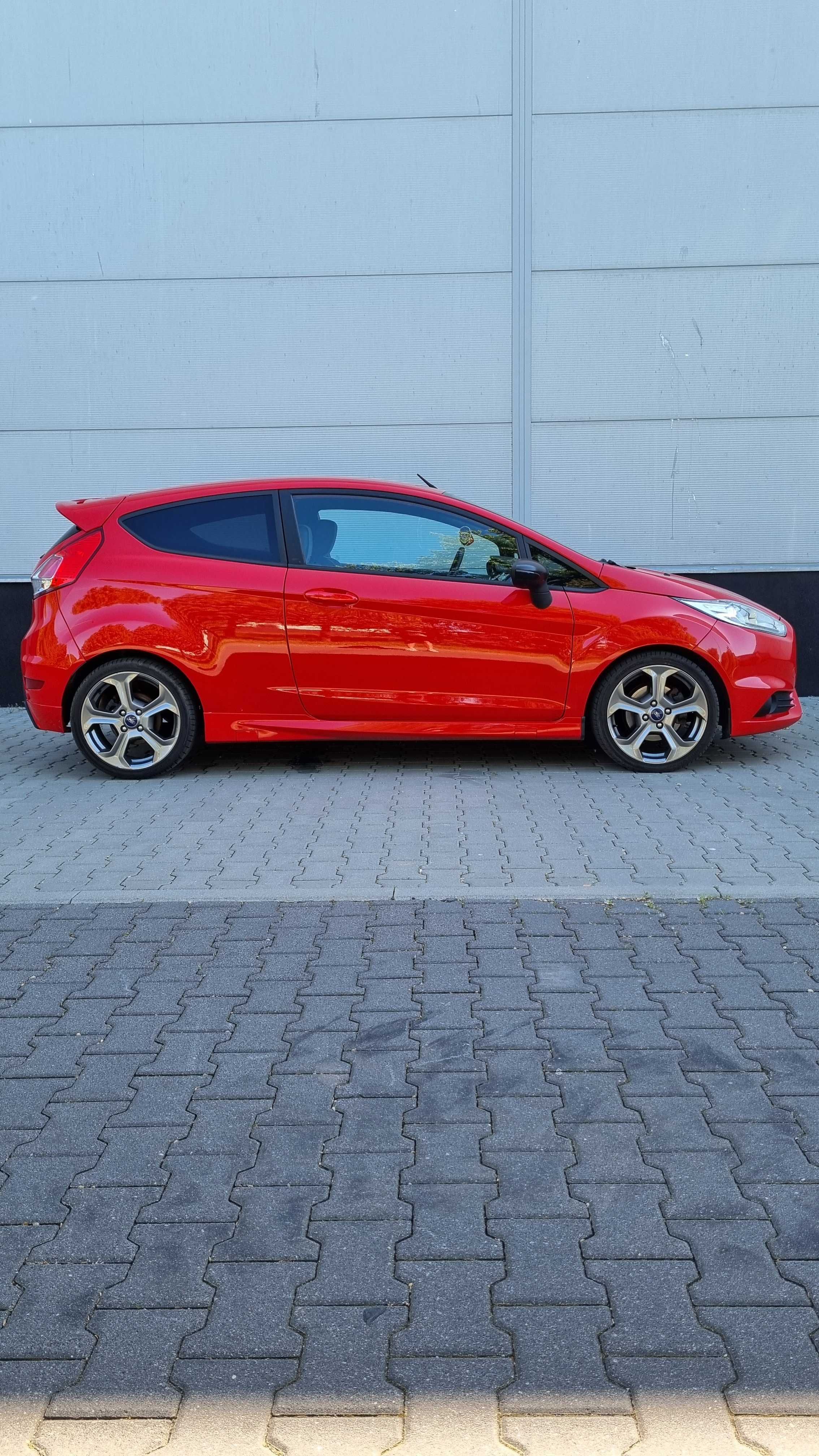 Ford Fiesta ST 2015