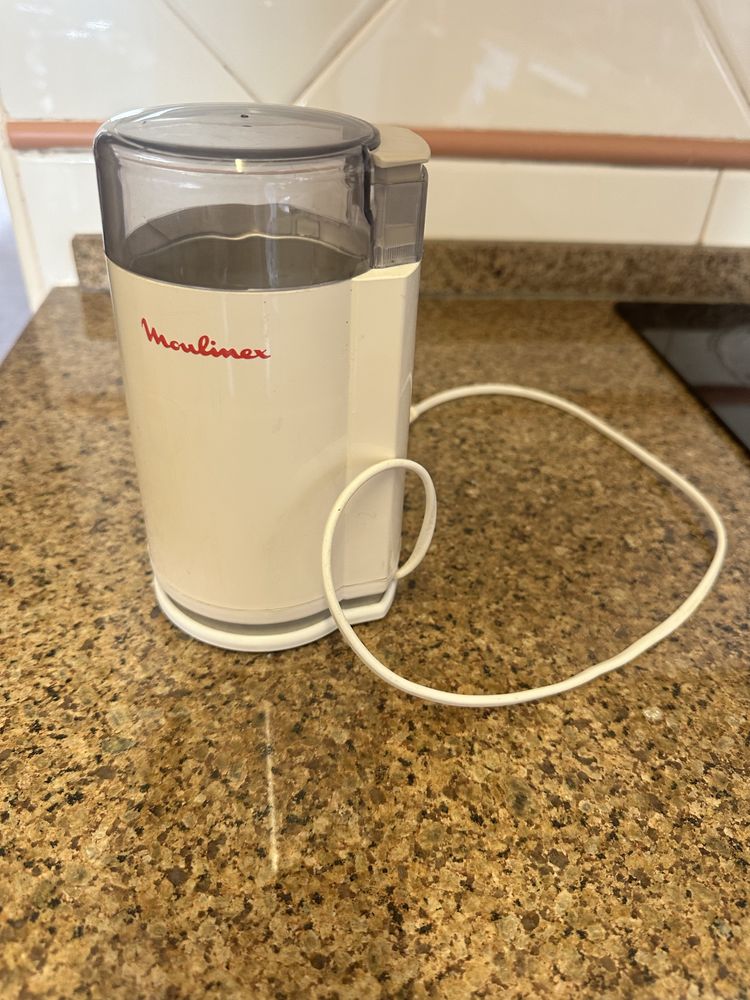 Moinho de café Moulinex
