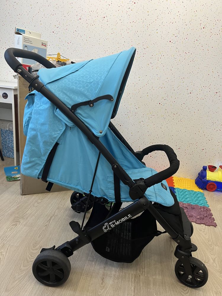 Прогулянкова коляска Britax