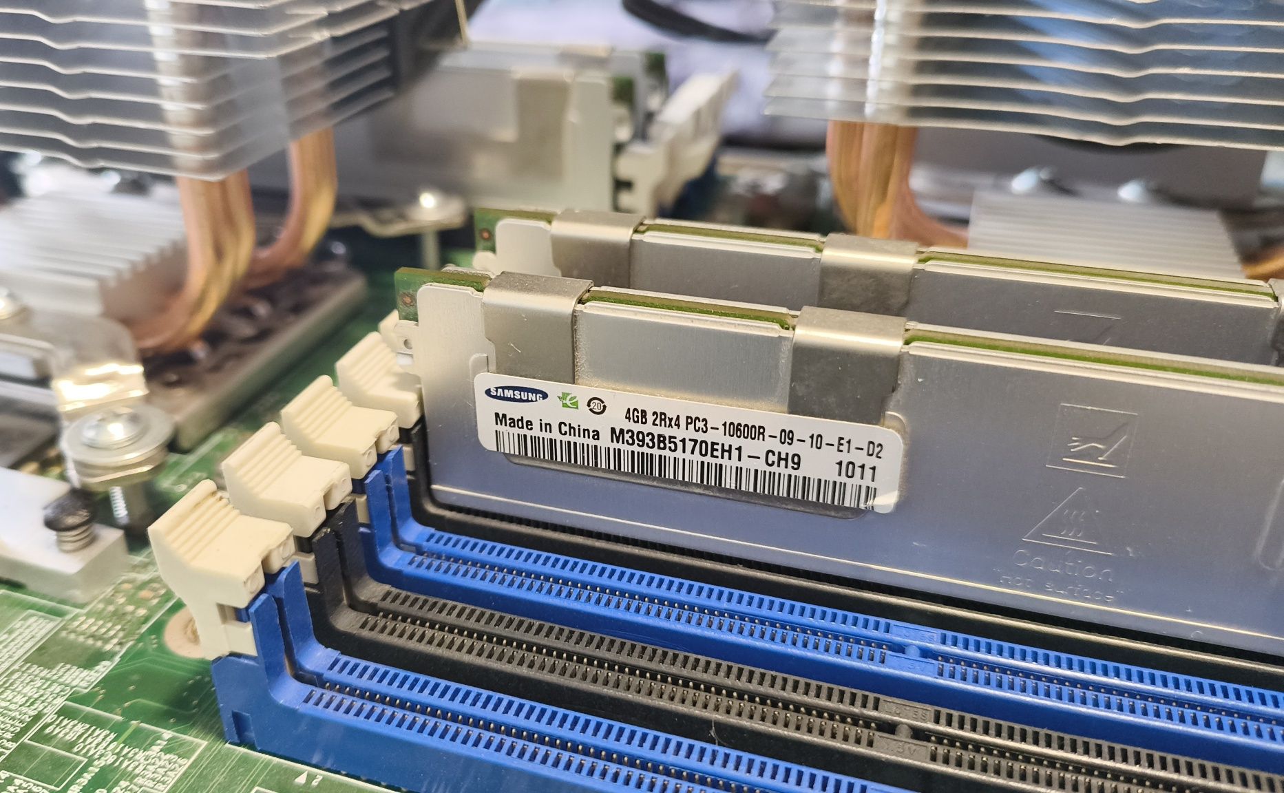 Плата intel s5520hc