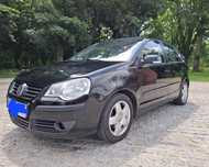 Volkswagen Polo 2005r. Klimatyzacja,długie opłaty.