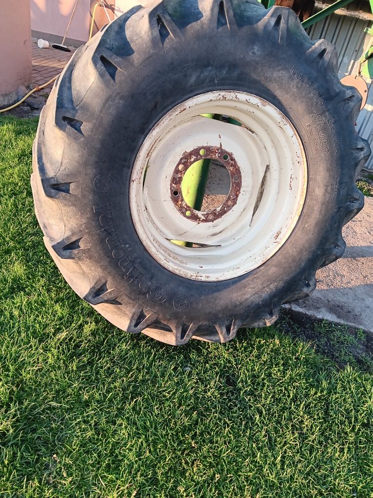 Części claas dominator 76 .66 rura pompa i wiele innych