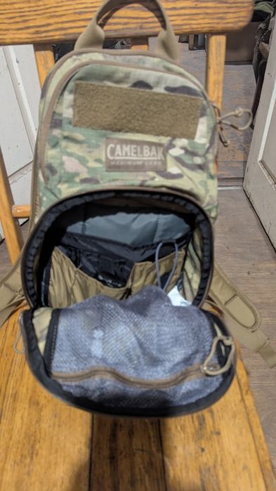 Рюкзак гідратор камелбек