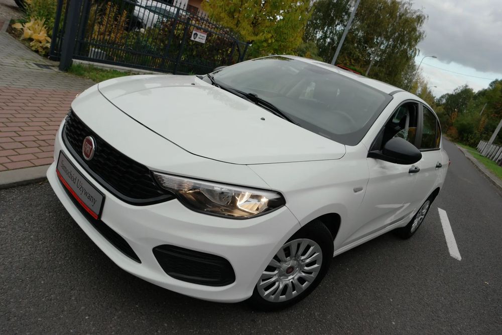 Fiat Tipo ** POLSKI SALON ** 1.4 benz. 95 KM ** Mały przebieg **