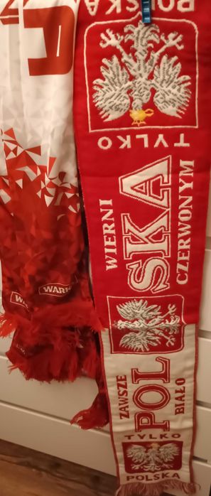 Szalik cieply kibica Polska biało czerwony, 3 szaliki materiał Polska