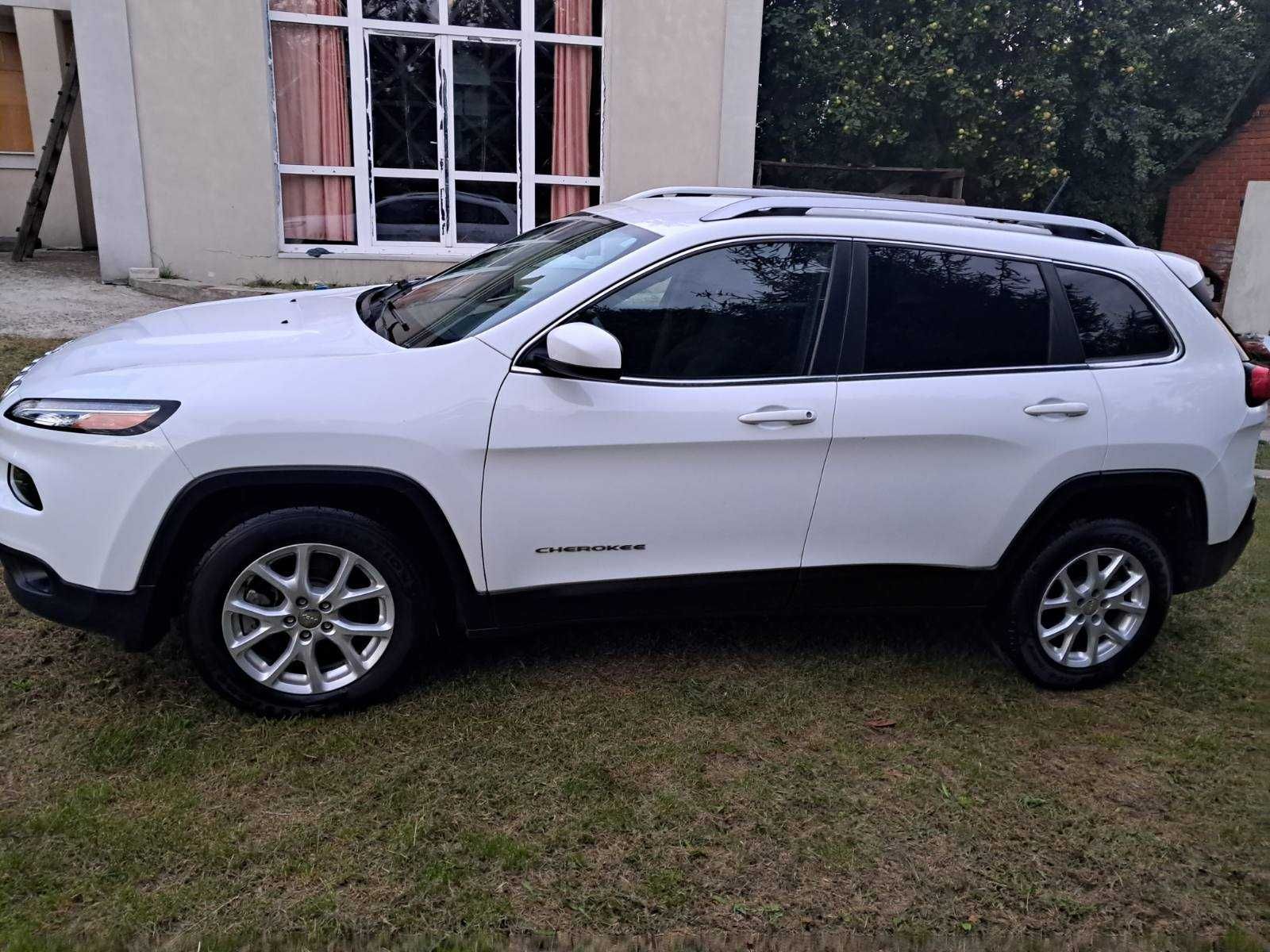 Jeep Cherokee KL 2016 Latitude