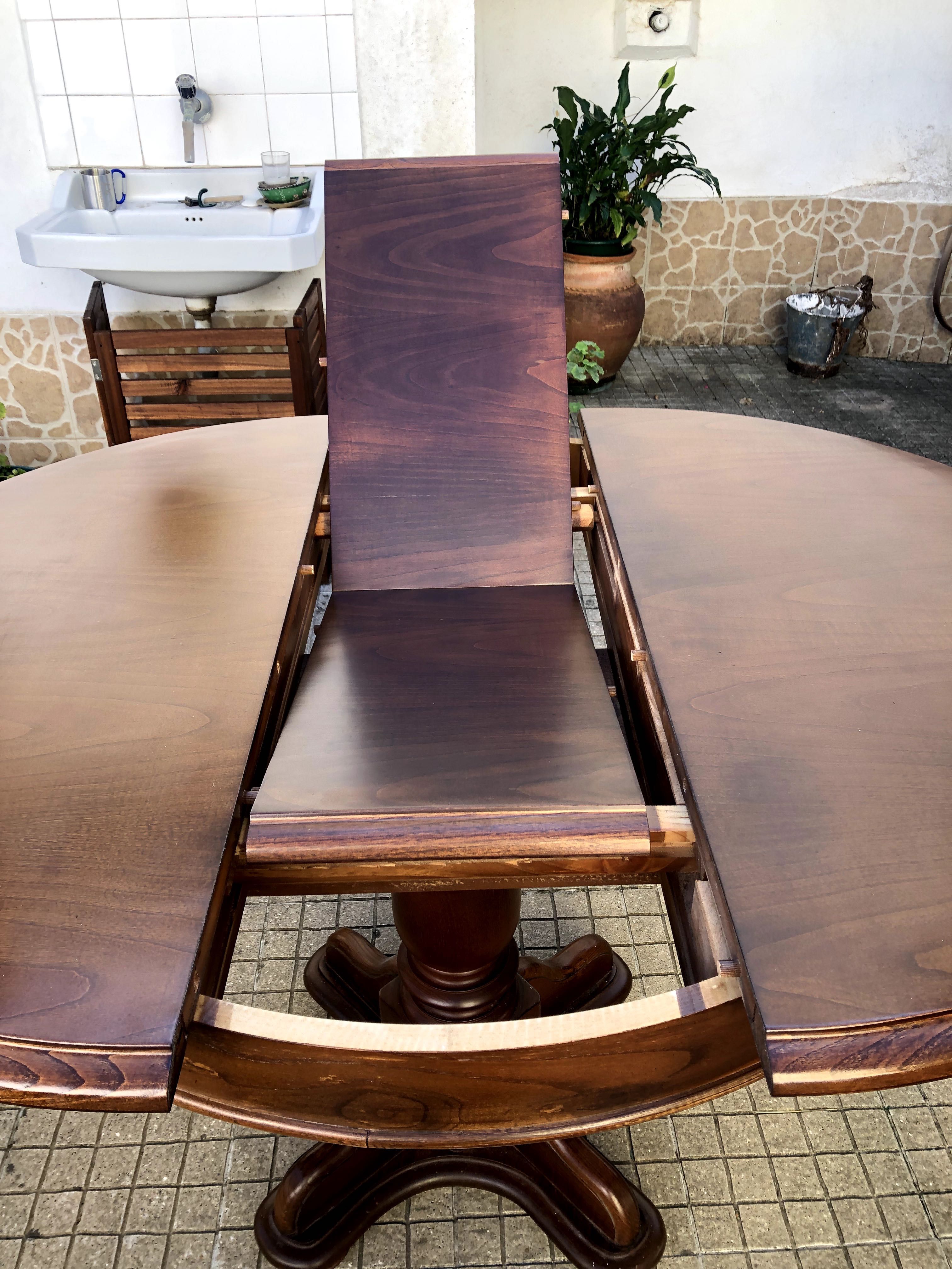 mesa de jantar com cadeiras bom estado