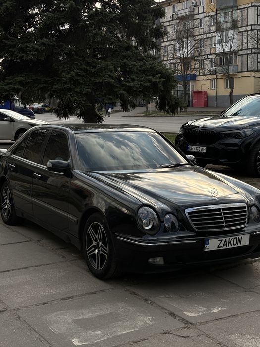Продам Mercedes w210 e320 2000 рейстайлинг