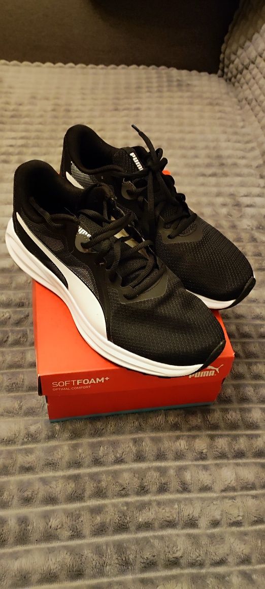 Кроссовки (обувь) Puma почти новые(в описании все описано)
