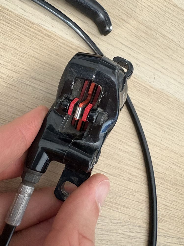 Komplet hamulców hydraulicznych SRAM DB5 (przód + tył) + nowe klocki