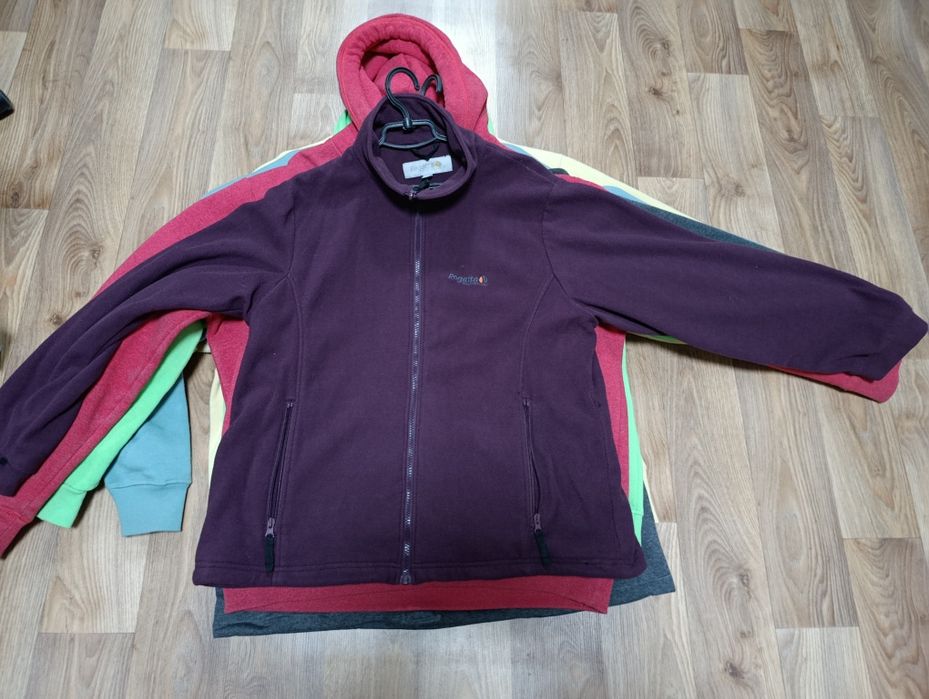 Теплі жіночі кофти великих розмірів