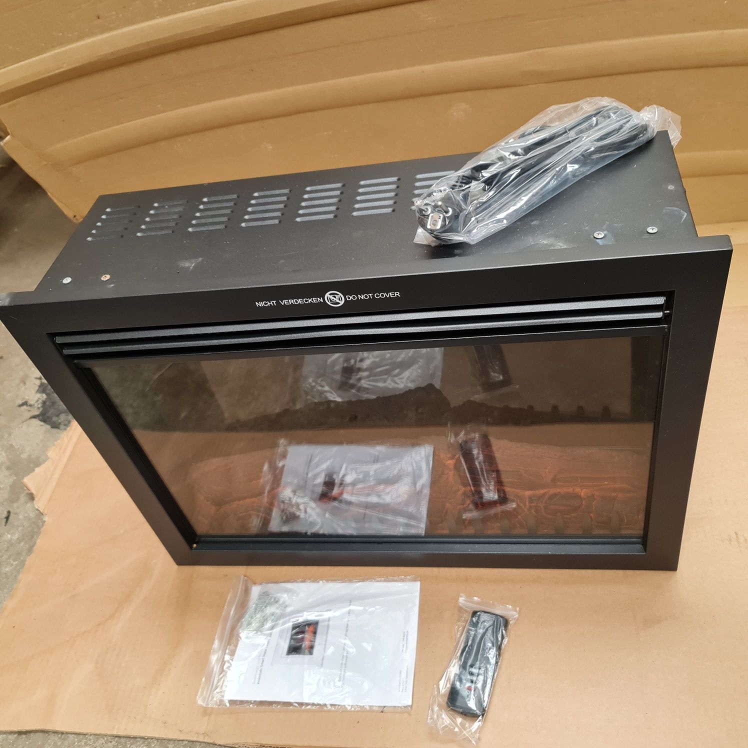 Ostatnia sztuka Nowy Kominek elektryczny wkład essentials