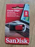 SanDisk Cruzer Edge 8GB USB 2.0 Flash Drive